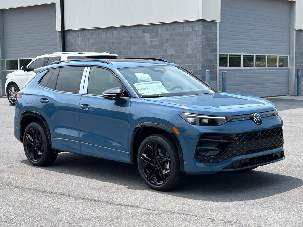 new 2025 Volkswagen Tiguan car, priced at $37,514