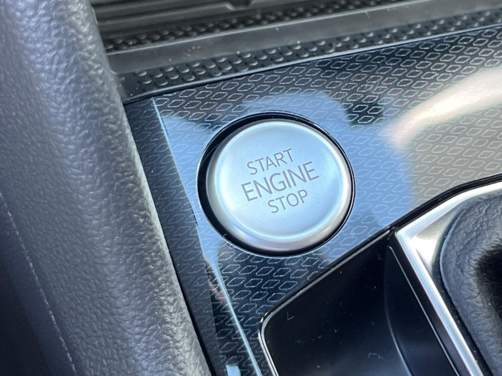 new 2025 Volkswagen Taos car, priced at $29,480