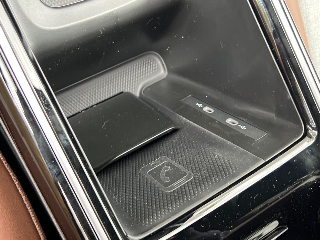 new 2025 Volkswagen ID.4 car, priced at $40,719