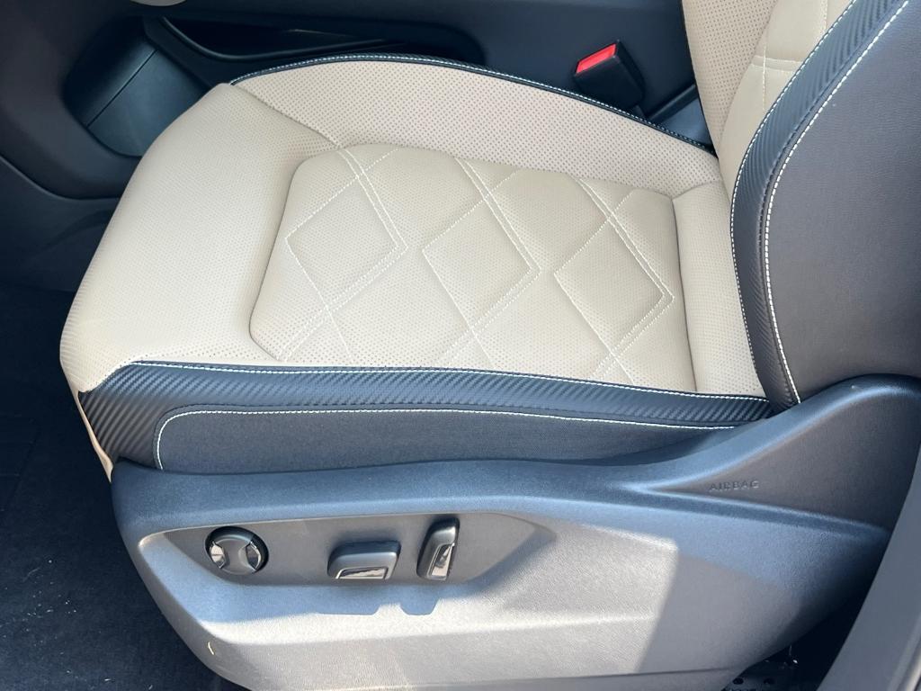 new 2025 Volkswagen Atlas Cross Sport car, priced at $45,313
