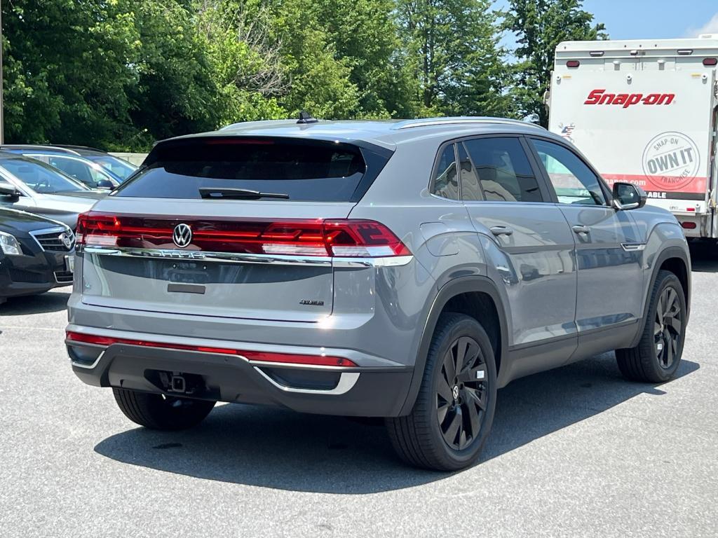 new 2025 Volkswagen Atlas Cross Sport car, priced at $45,313