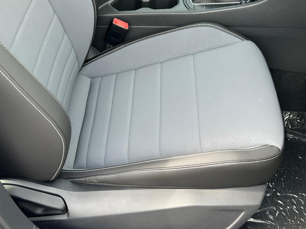 new 2025 Volkswagen Jetta car