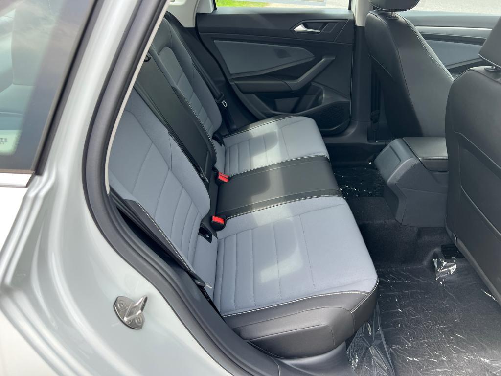new 2025 Volkswagen Jetta car