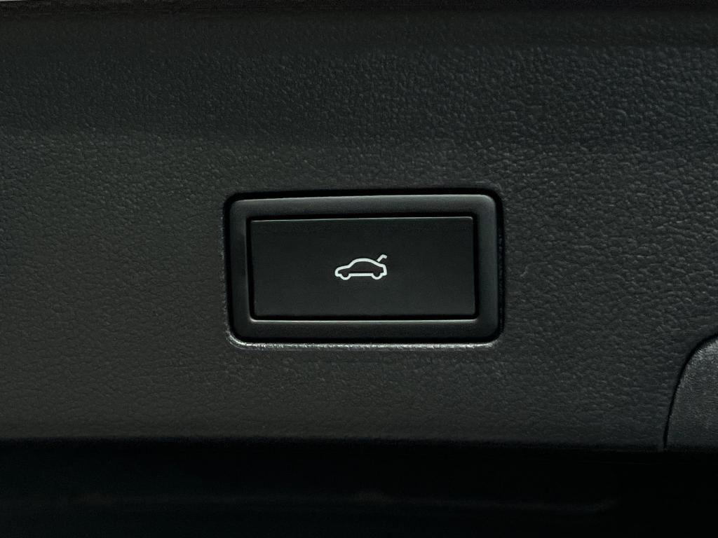 new 2026 Volkswagen Atlas Cross Sport car, priced at $46,538