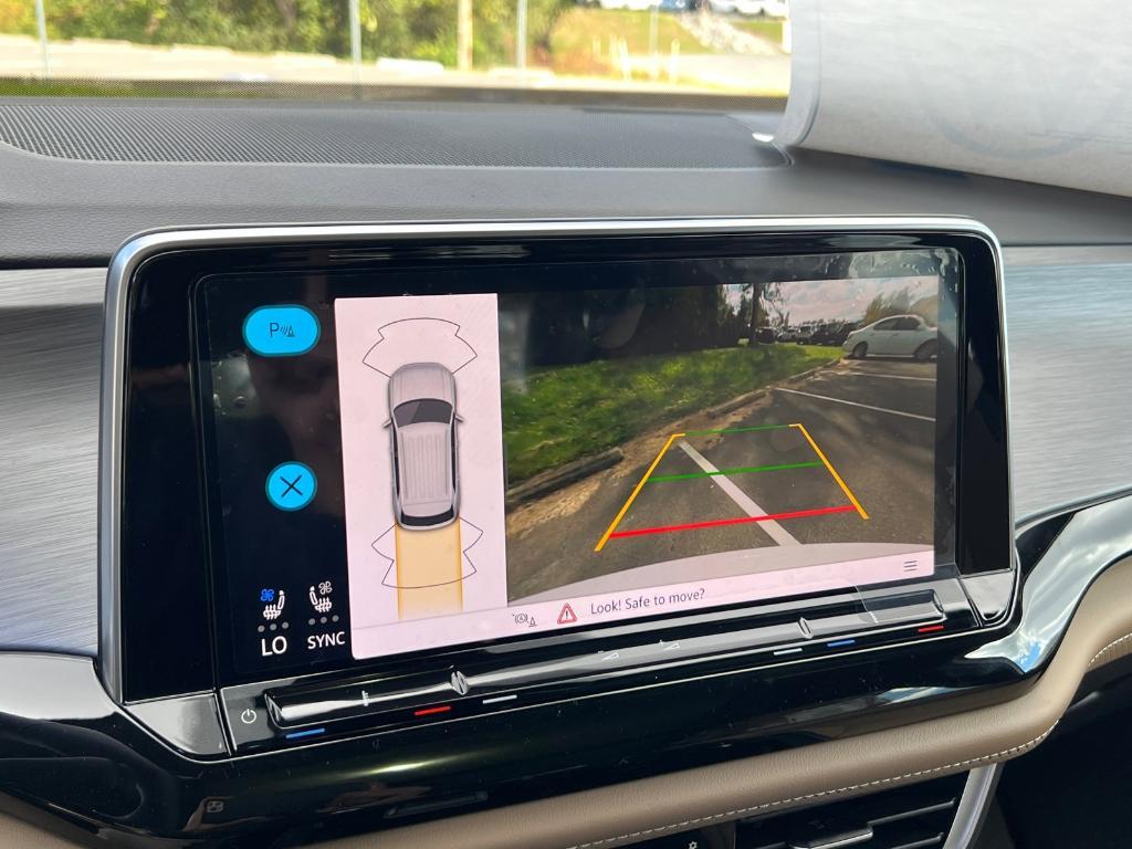 new 2026 Volkswagen Atlas Cross Sport car, priced at $46,538