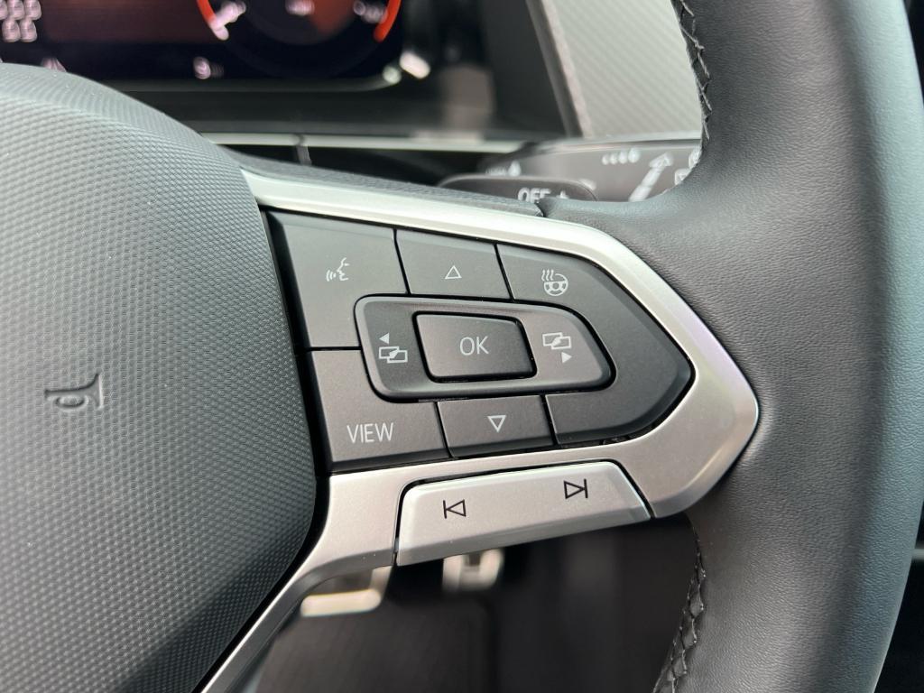 new 2025 Volkswagen Atlas car, priced at $45,039