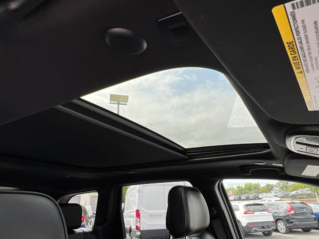 used 2021 Jeep Grand Cherokee car, priced at $28,513
