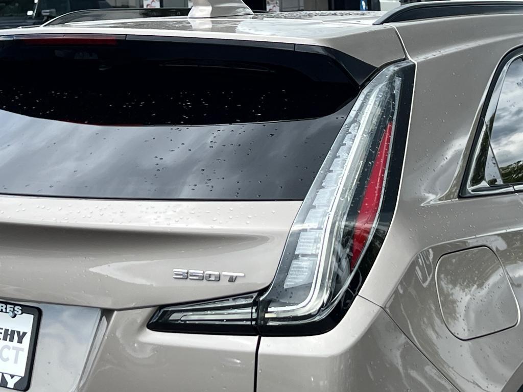 used 2024 Cadillac XT4 car, priced at $33,251