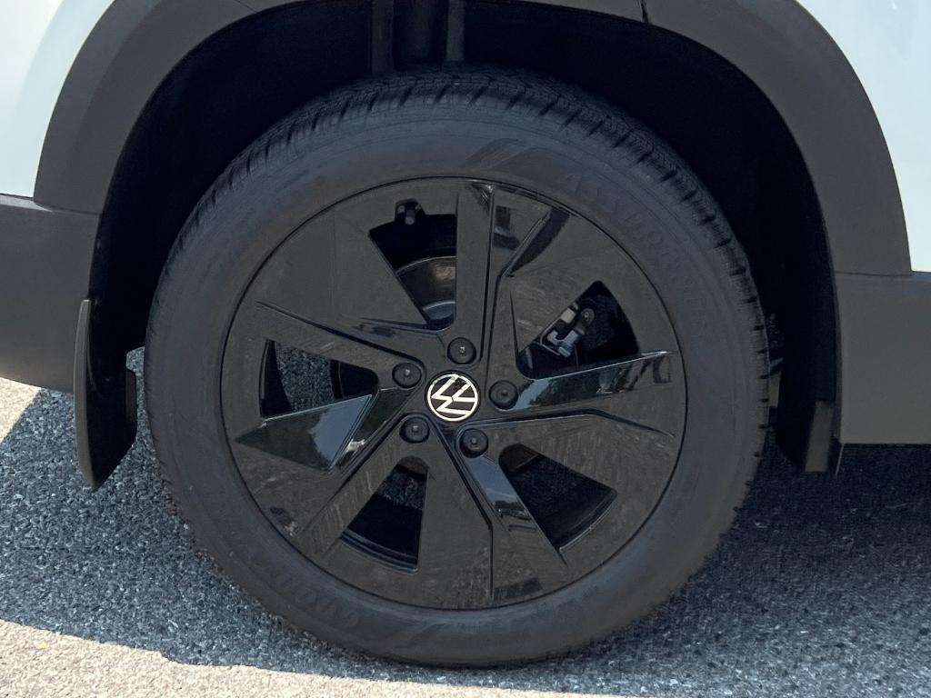 new 2025 Volkswagen Taos car, priced at $30,763