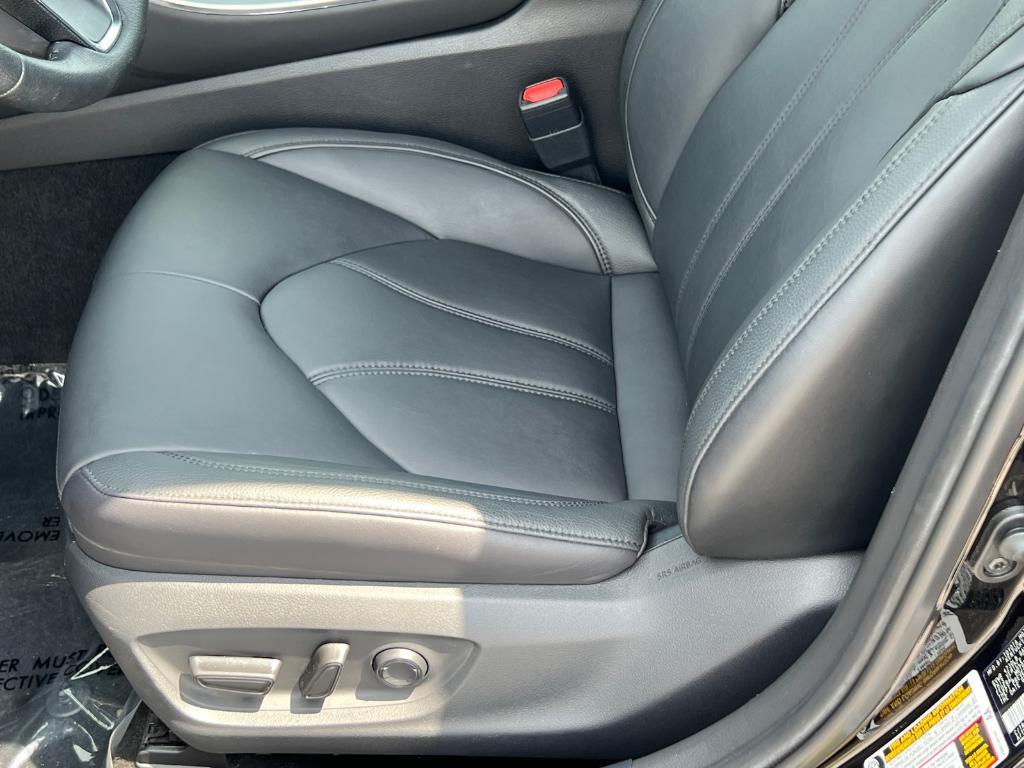 used 2021 Toyota Avalon Hybrid car, priced at $27,854