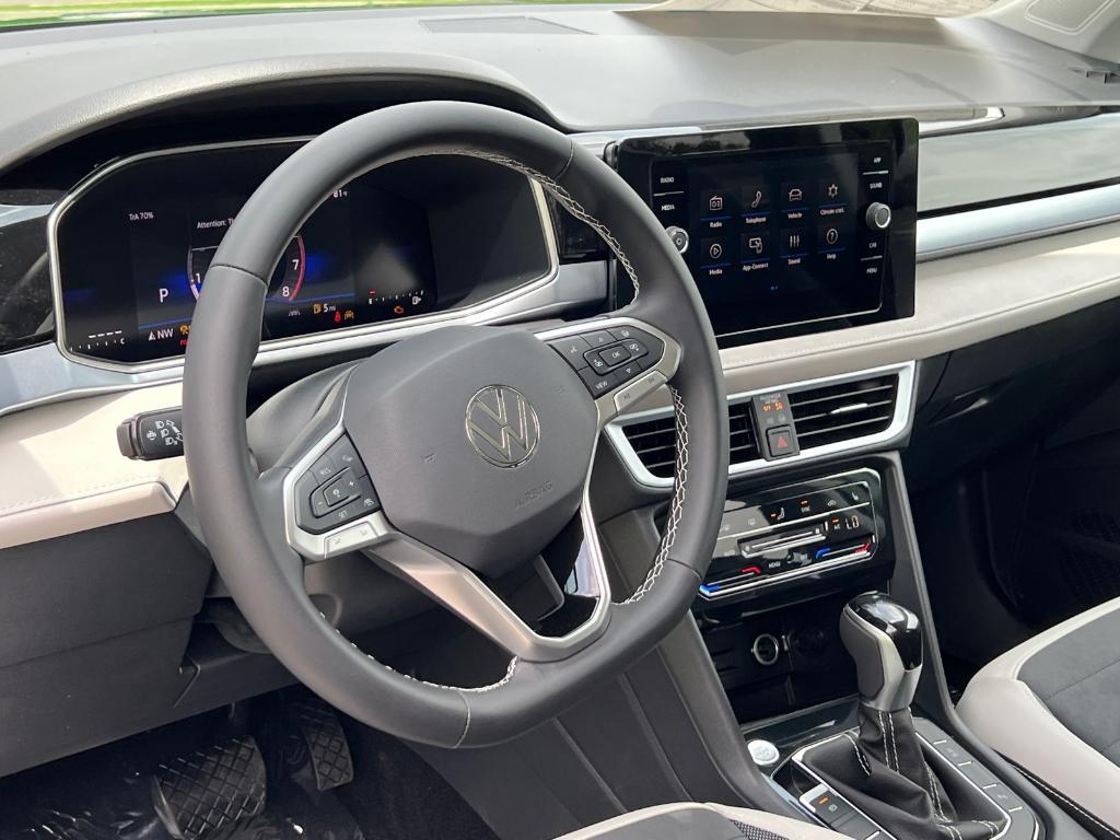 new 2025 Volkswagen Taos car, priced at $32,111