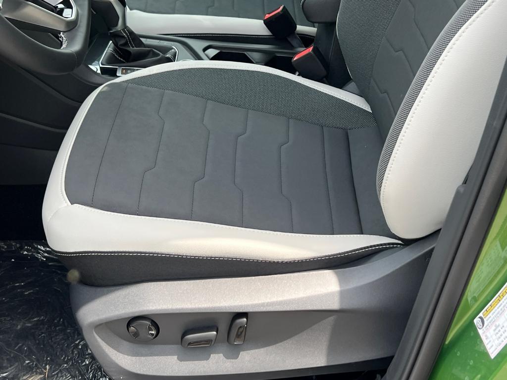 new 2025 Volkswagen Taos car, priced at $32,111