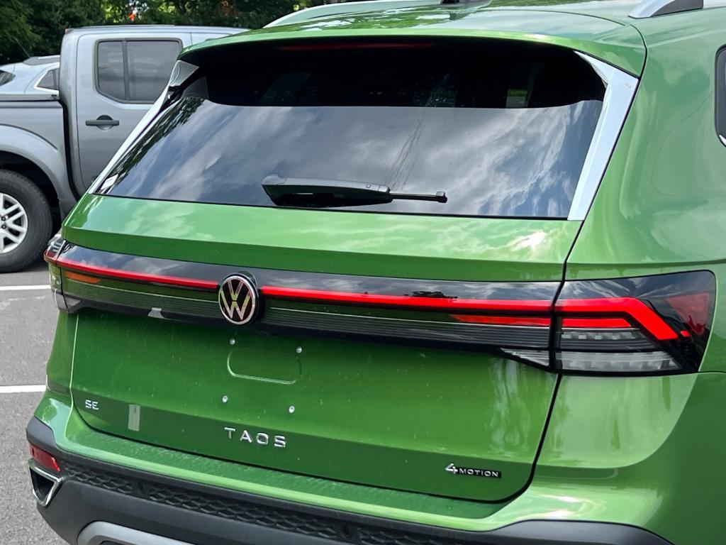 new 2025 Volkswagen Taos car, priced at $32,111