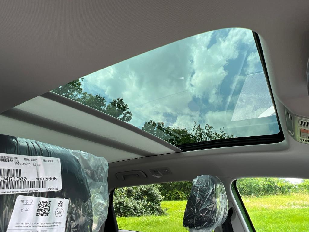 new 2025 Volkswagen Taos car, priced at $32,111