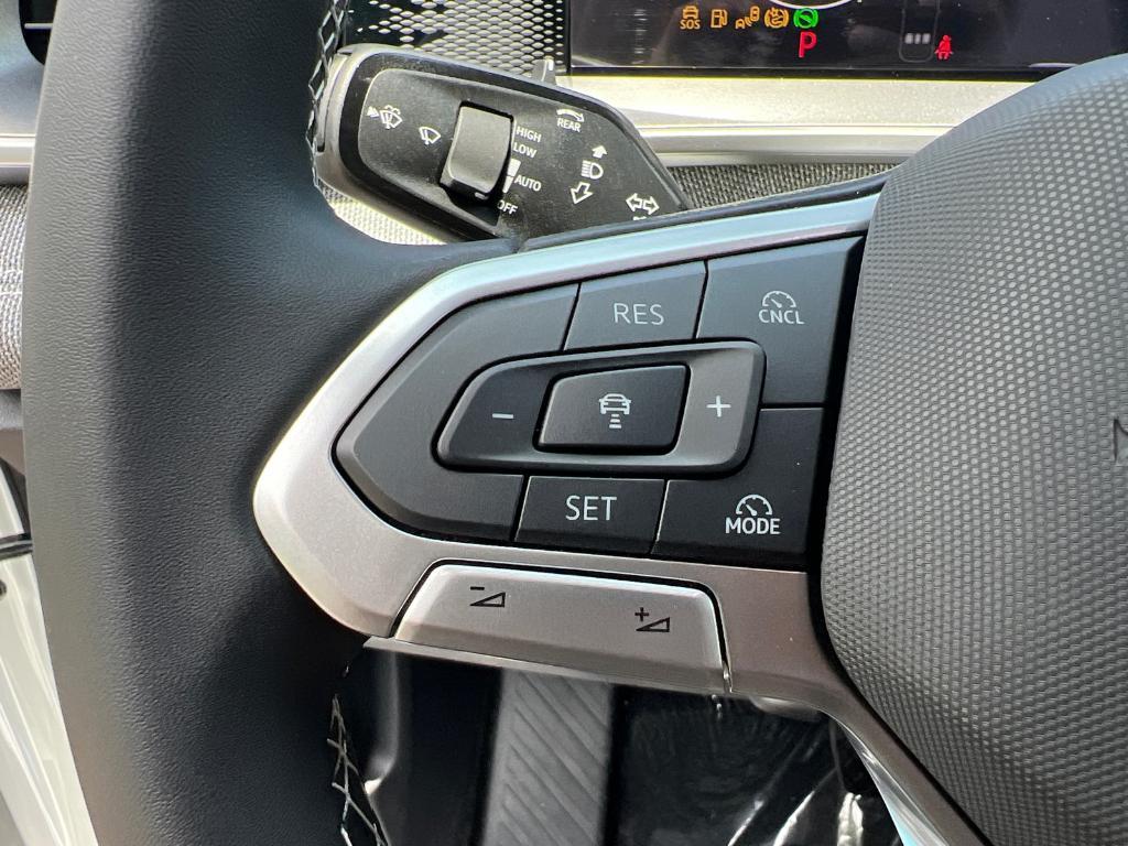 new 2025 Volkswagen Tiguan car, priced at $30,220