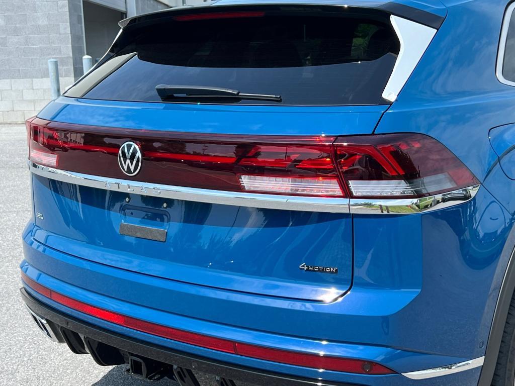 new 2025 Volkswagen Atlas Cross Sport car, priced at $50,397