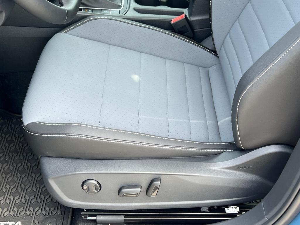 new 2025 Volkswagen Jetta car, priced at $26,152