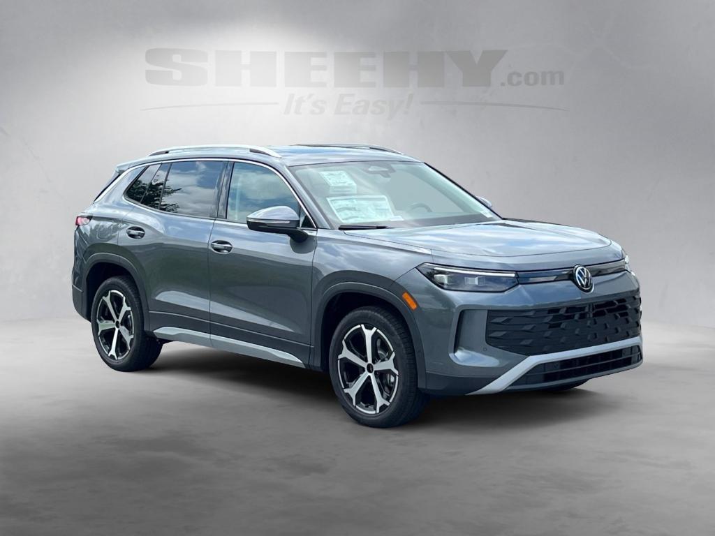 new 2025 Volkswagen Tiguan car, priced at $34,323