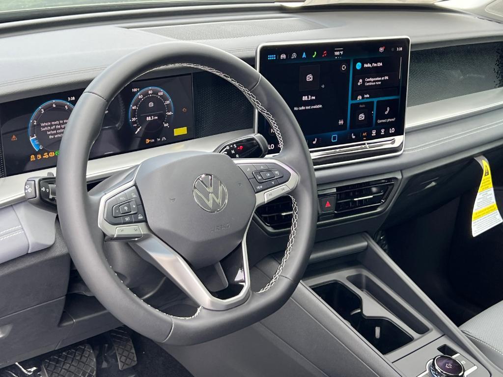new 2025 Volkswagen Tiguan car, priced at $34,323