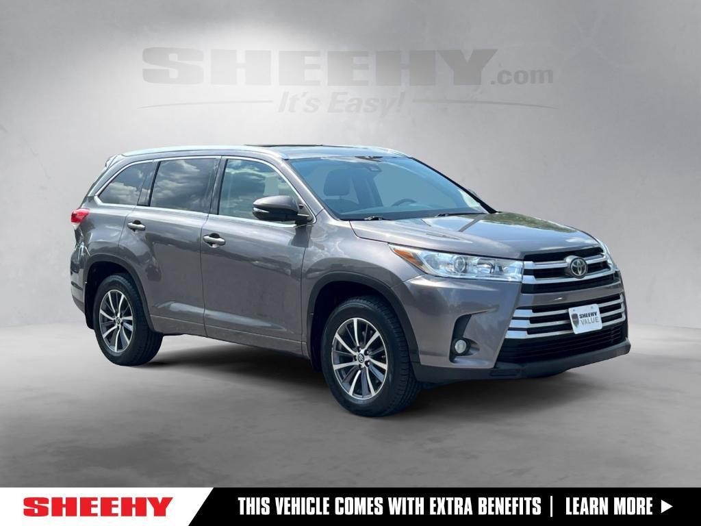 used 2017 Toyota Highlander car, priced at $13,893