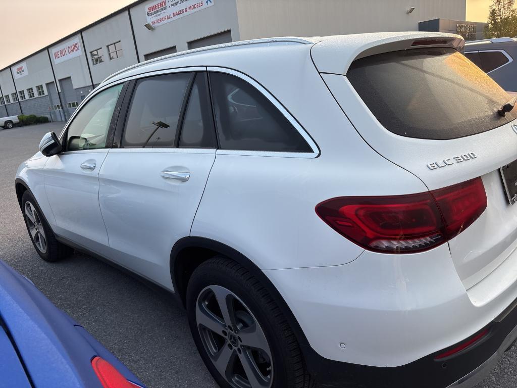 used 2021 Mercedes-Benz GLC 300 car, priced at $33,223