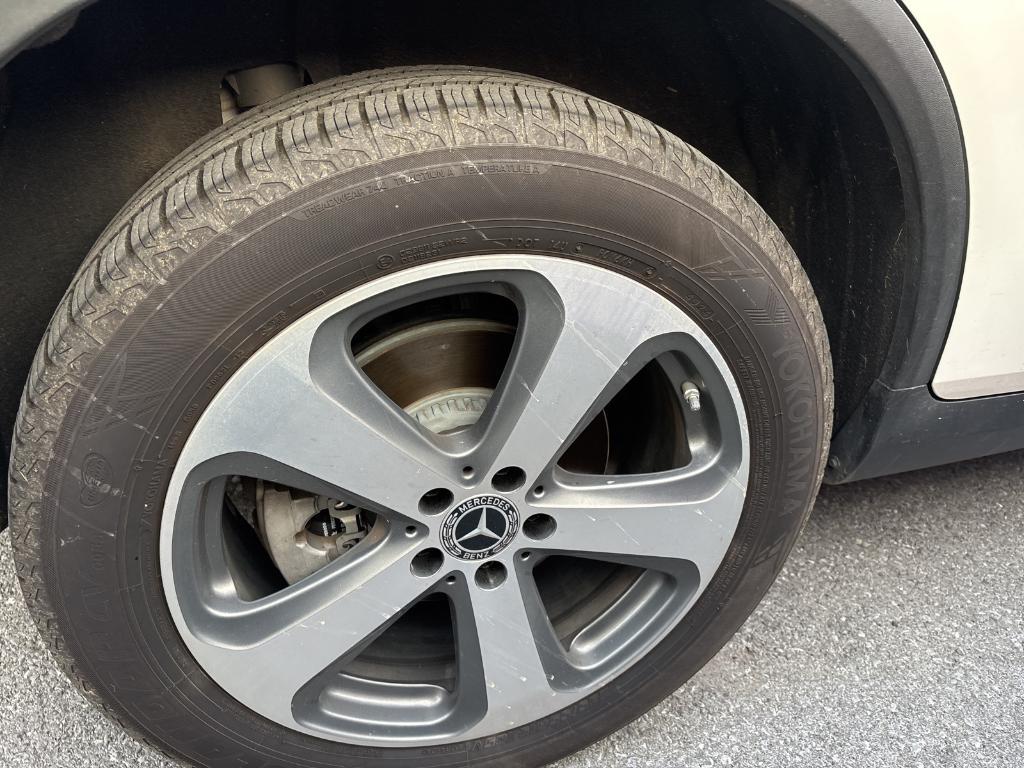 used 2021 Mercedes-Benz GLC 300 car, priced at $33,223