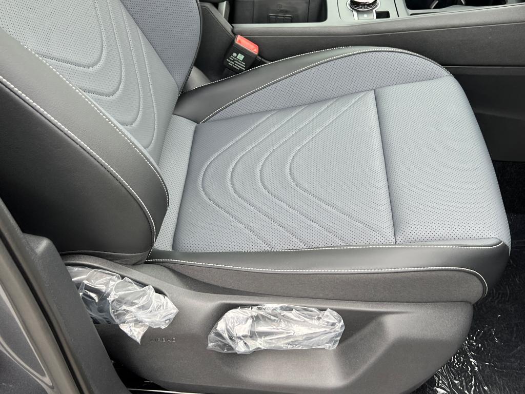 new 2025 Volkswagen Tiguan car, priced at $32,589