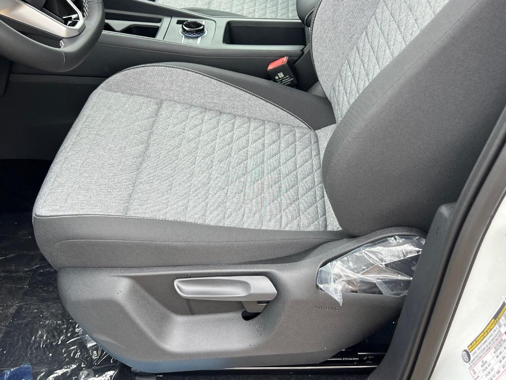 new 2025 Volkswagen Tiguan car, priced at $29,952