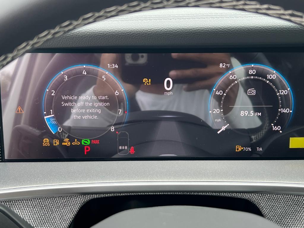 new 2025 Volkswagen Tiguan car, priced at $29,952