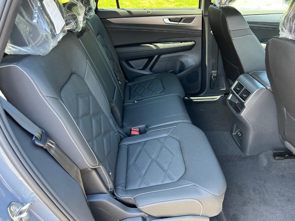 new 2026 Volkswagen Atlas car