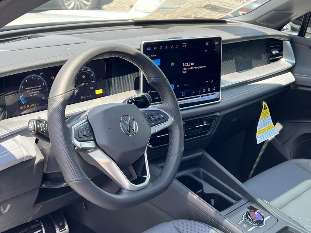 new 2025 Volkswagen Tiguan car, priced at $37,167