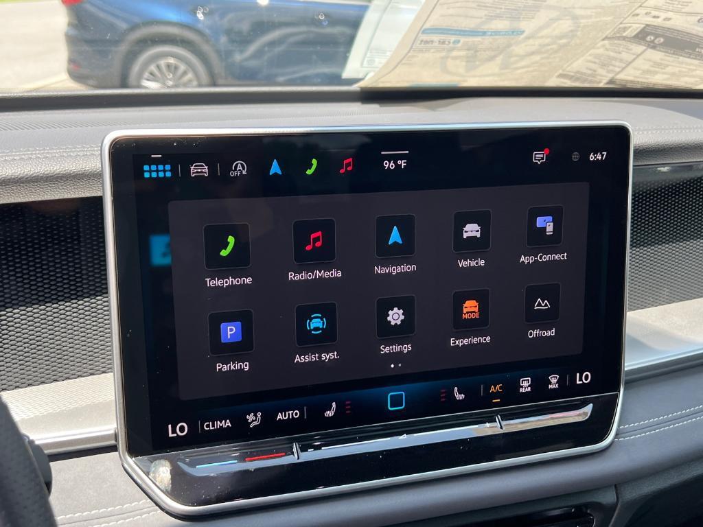 new 2025 Volkswagen Tiguan car, priced at $37,167