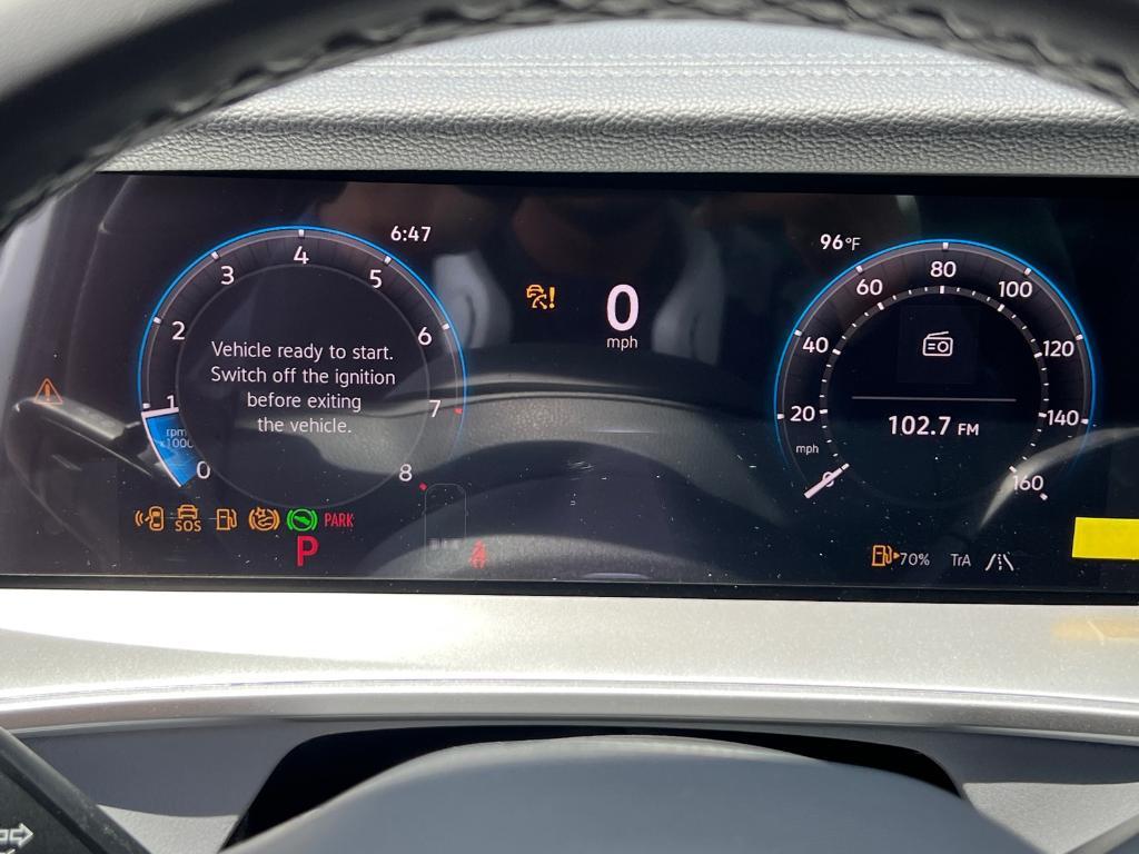 new 2025 Volkswagen Tiguan car, priced at $37,167