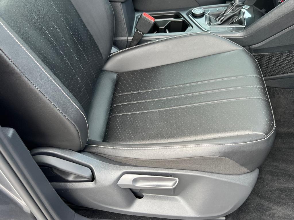 used 2022 Volkswagen Tiguan car, priced at $23,370