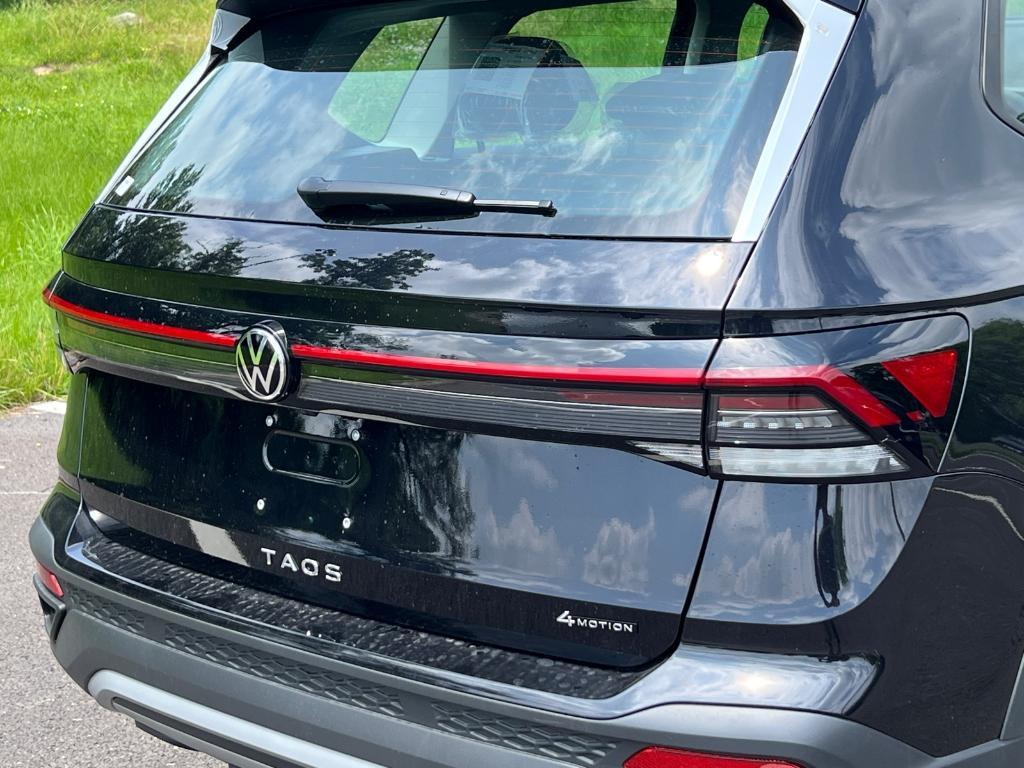 new 2025 Volkswagen Taos car, priced at $27,510