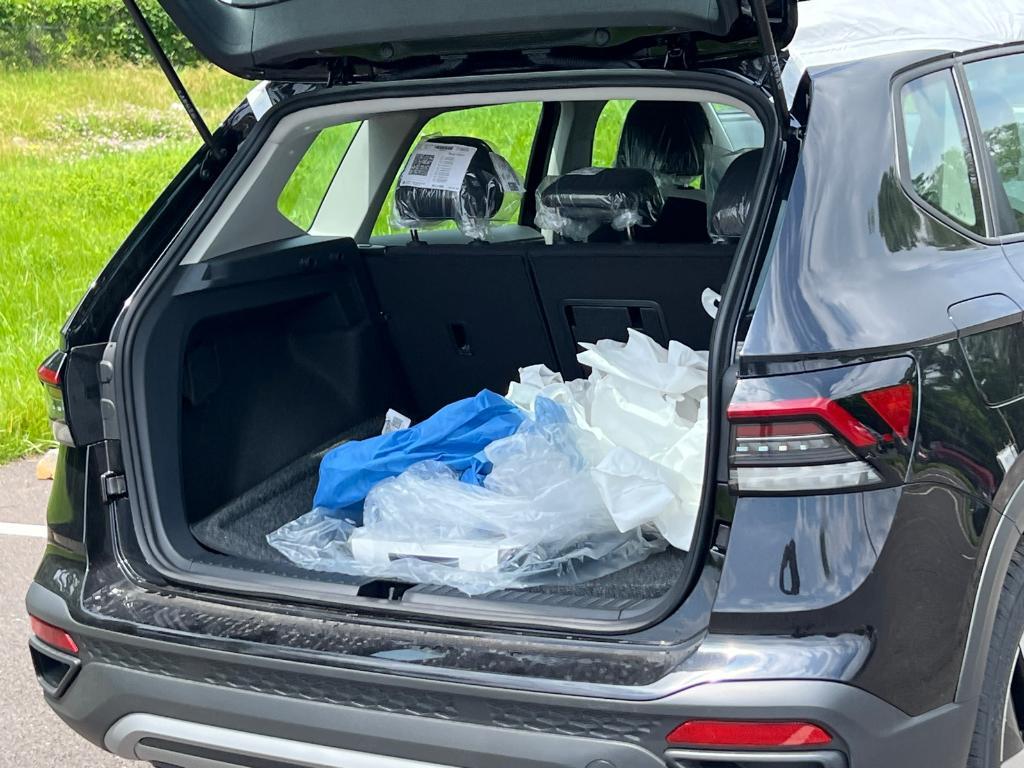 new 2025 Volkswagen Taos car, priced at $27,510