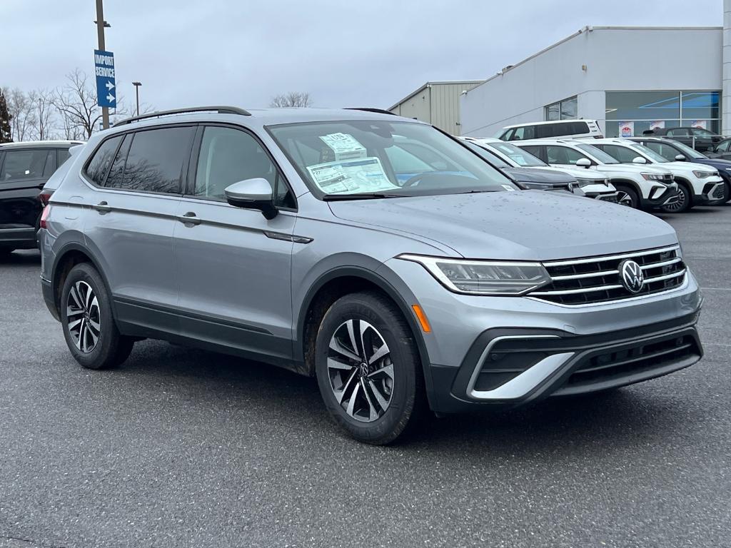 new 2024 Volkswagen Tiguan car, priced at $24,980