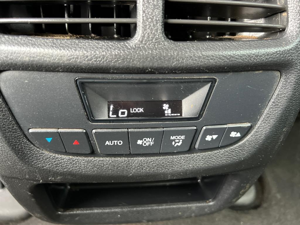 used 2018 Honda Pilot car, priced at $11,812