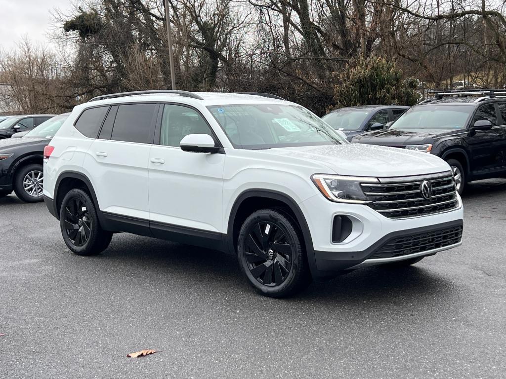 new 2025 Volkswagen Atlas car, priced at $42,184