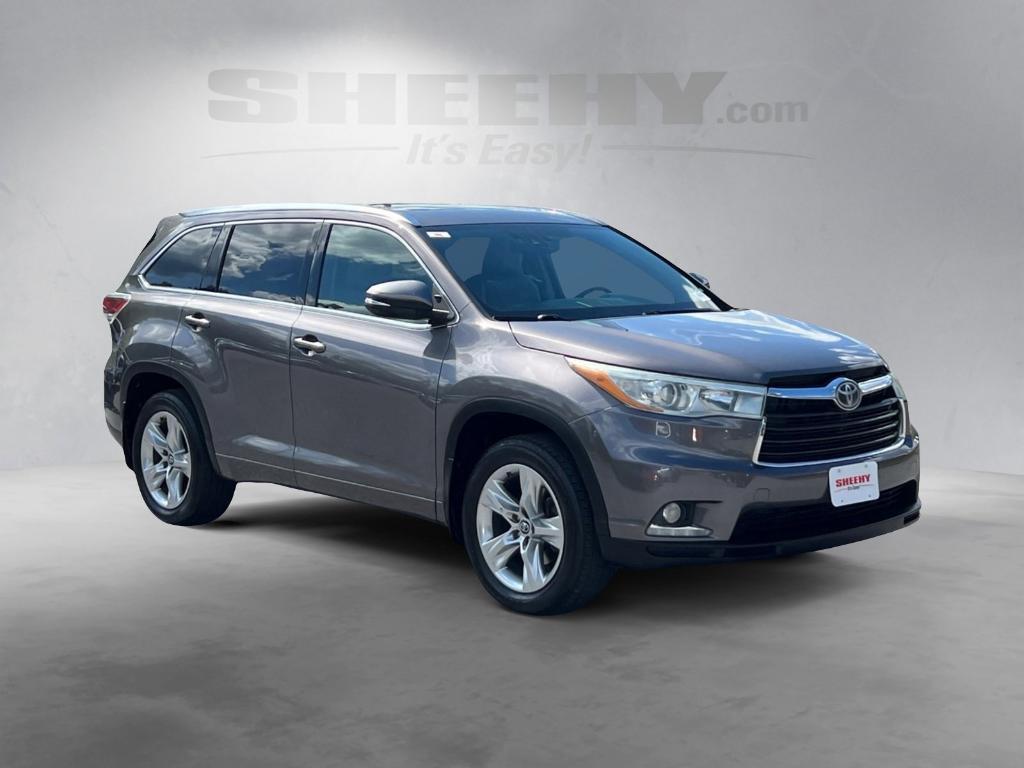 used 2016 Toyota Highlander car, priced at $14,394