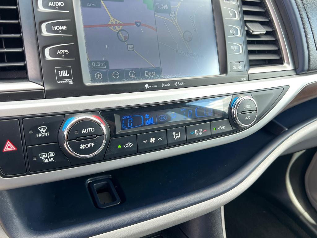 used 2016 Toyota Highlander car, priced at $14,394