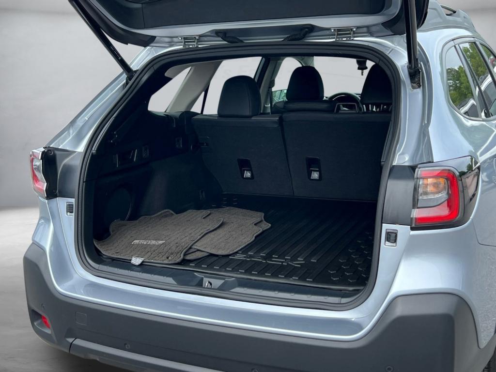 used 2024 Subaru Outback car, priced at $31,089