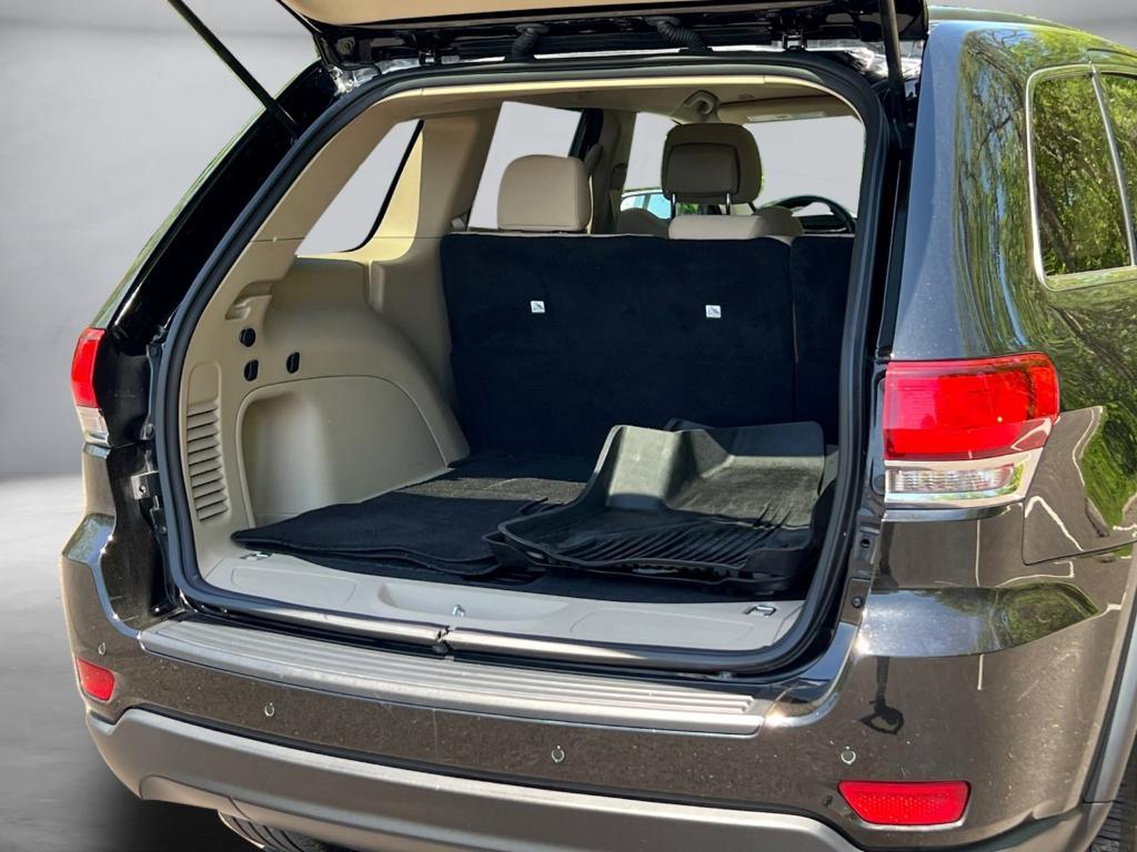 used 2022 Jeep Grand Cherokee WK car, priced at $25,560
