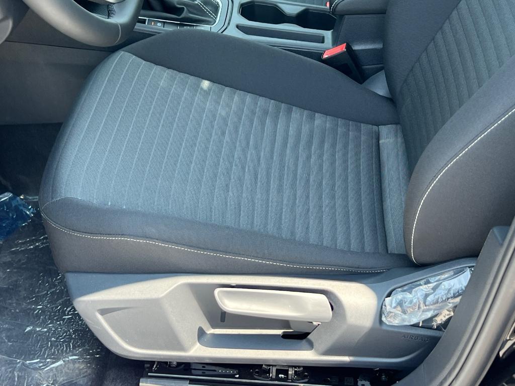new 2025 Volkswagen Jetta car, priced at $23,623