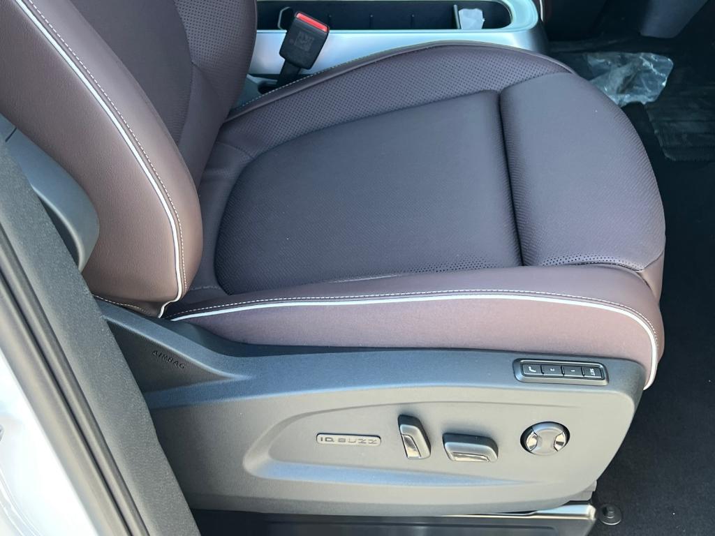 new 2025 Volkswagen ID. Buzz car, priced at $57,650