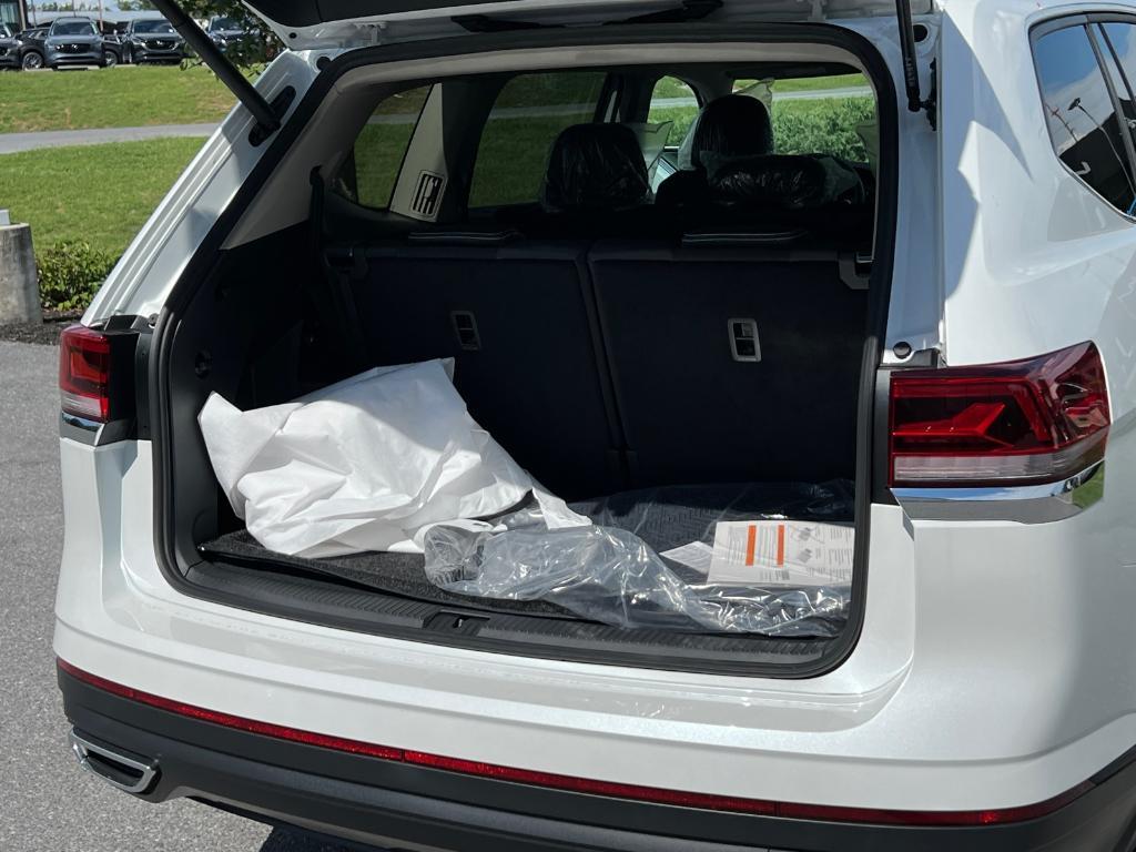 new 2026 Volkswagen Atlas car