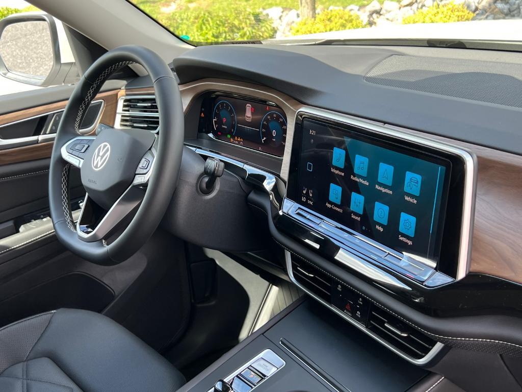 new 2026 Volkswagen Atlas car