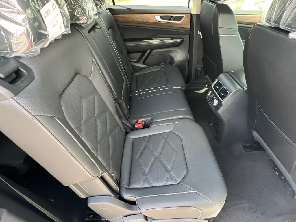 new 2026 Volkswagen Atlas car