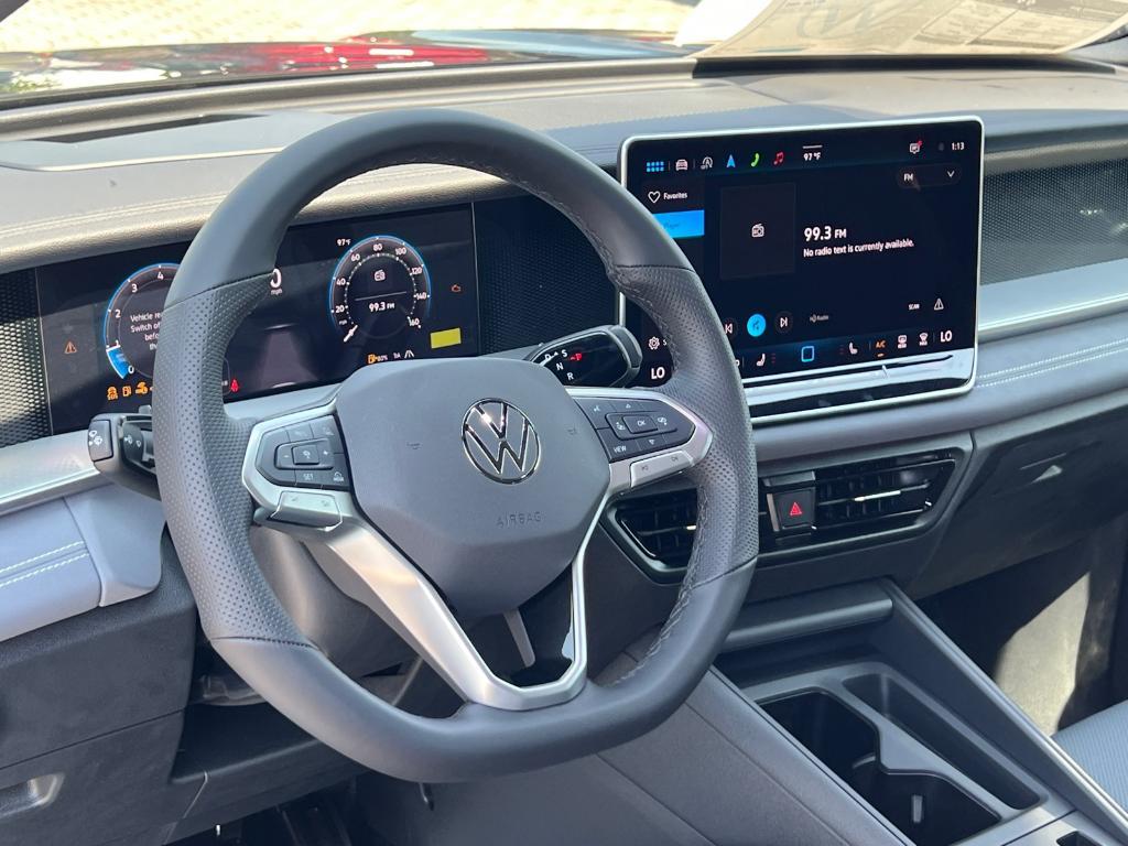 new 2025 Volkswagen Tiguan car, priced at $37,850