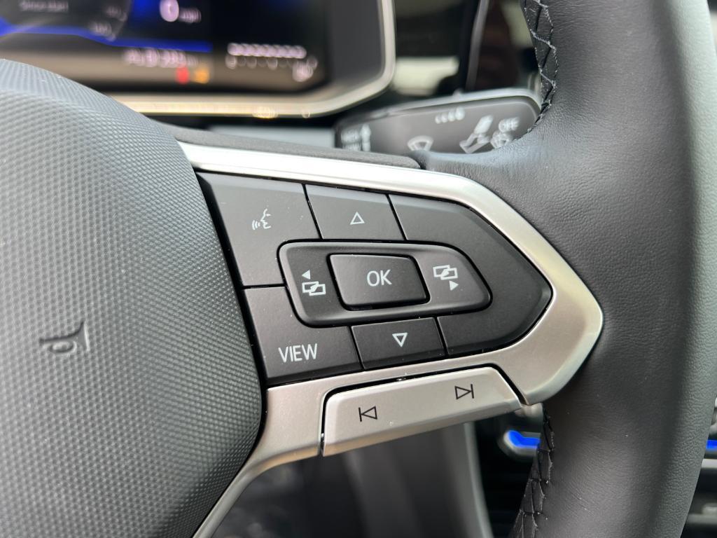 new 2025 Volkswagen Jetta car